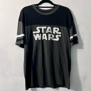 Star Wars Gray and Black Short Sleeve Shirt : XL